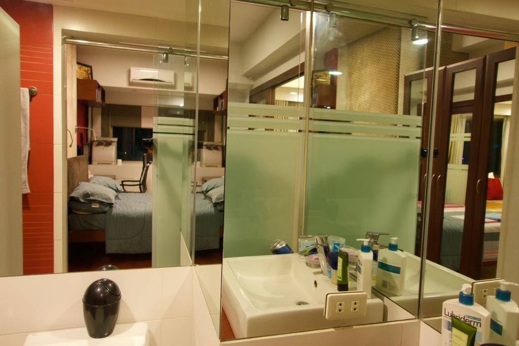 Luxury Condo At Forbeswood Parklane The Fort Bgc Makati City Zimmer foto