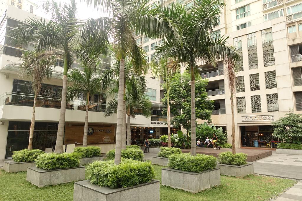 Luxury Condo At Forbeswood Parklane The Fort Bgc Makati City Exterior foto