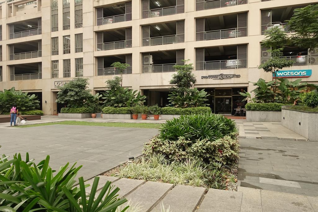 Luxury Condo At Forbeswood Parklane The Fort Bgc Makati City Exterior foto