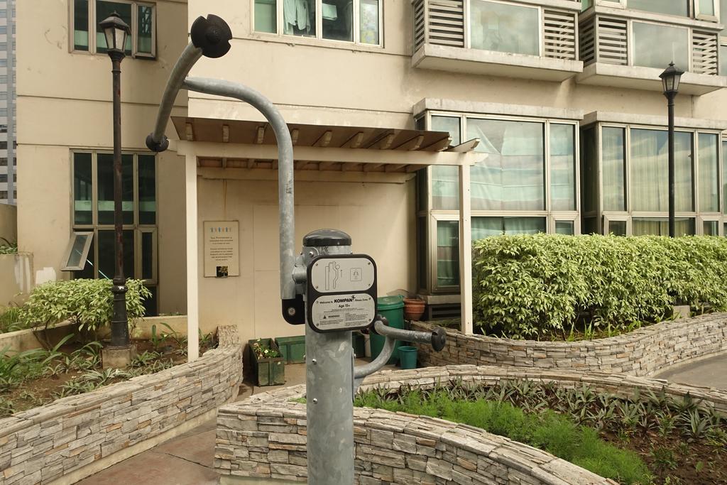Luxury Condo At Forbeswood Parklane The Fort Bgc Makati City Exterior foto